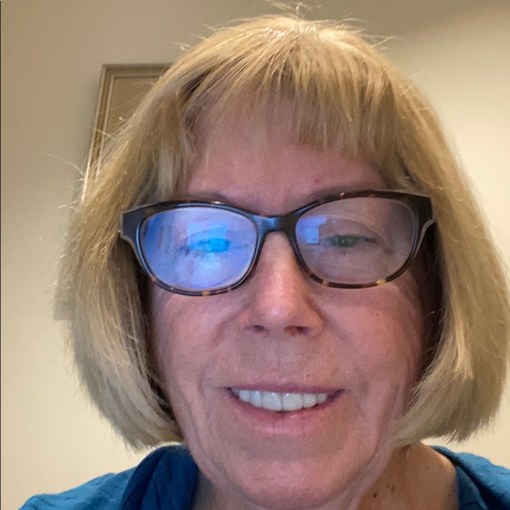 Meet your Posher, Carol